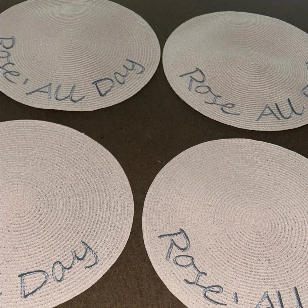 Rose All Day blush and gray color 4 Placemats Set. Perfect condition.